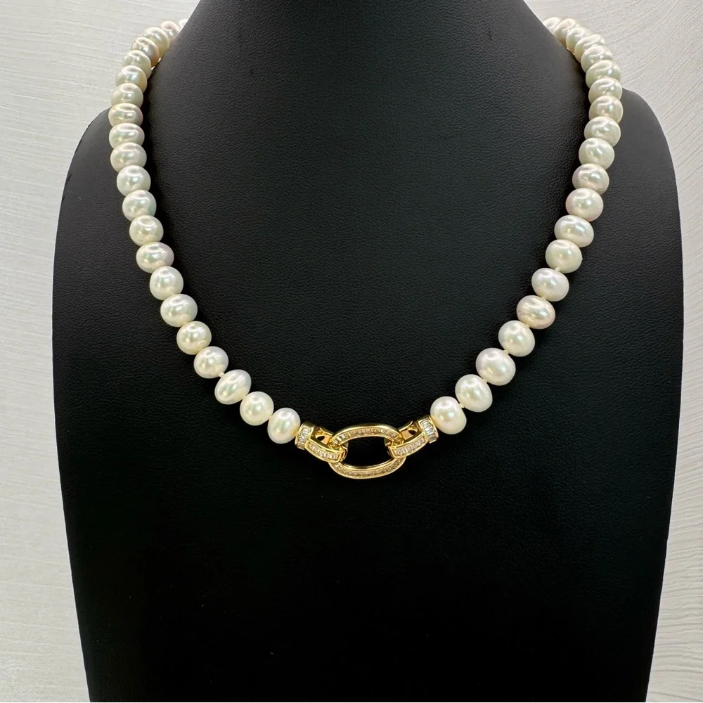 Del Mar Freshwater Pearl Gold Necklace - Picture 3 of 3